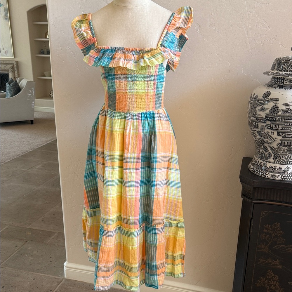 Vineyard Vines sweet plaid smocked top dress. NWT size XS Easter! spring!